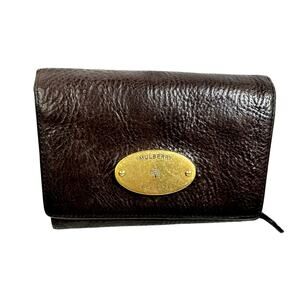 Mulberry Chocolate Brown Pebbled Leather Wallet Gold Tone Plaque
